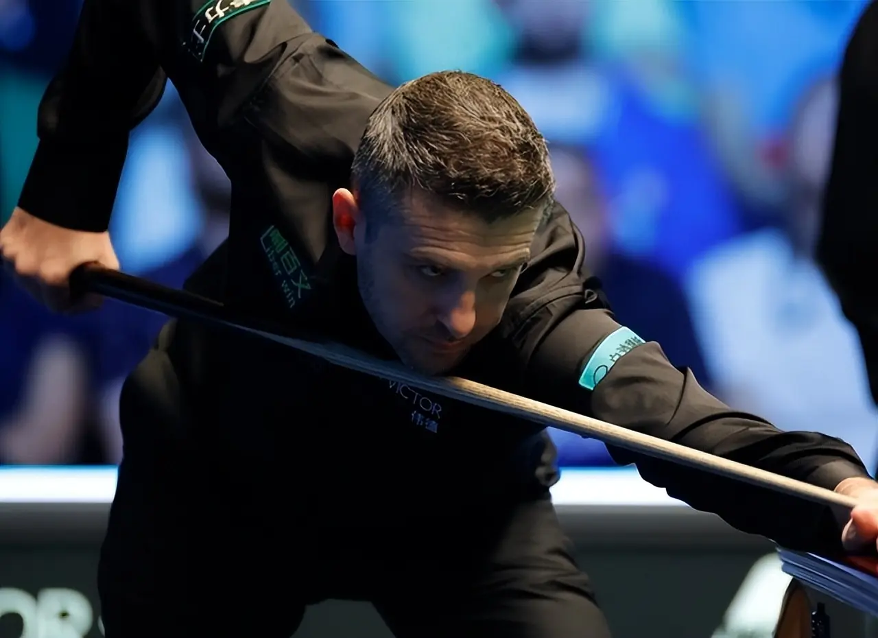 雷切尔, 界冠军塞尔, yid