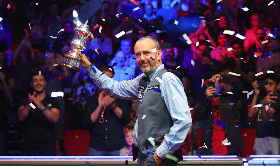 备受瞩目, 参加, 宣布退赛 备受瞩目, 参加, 宣布退赛