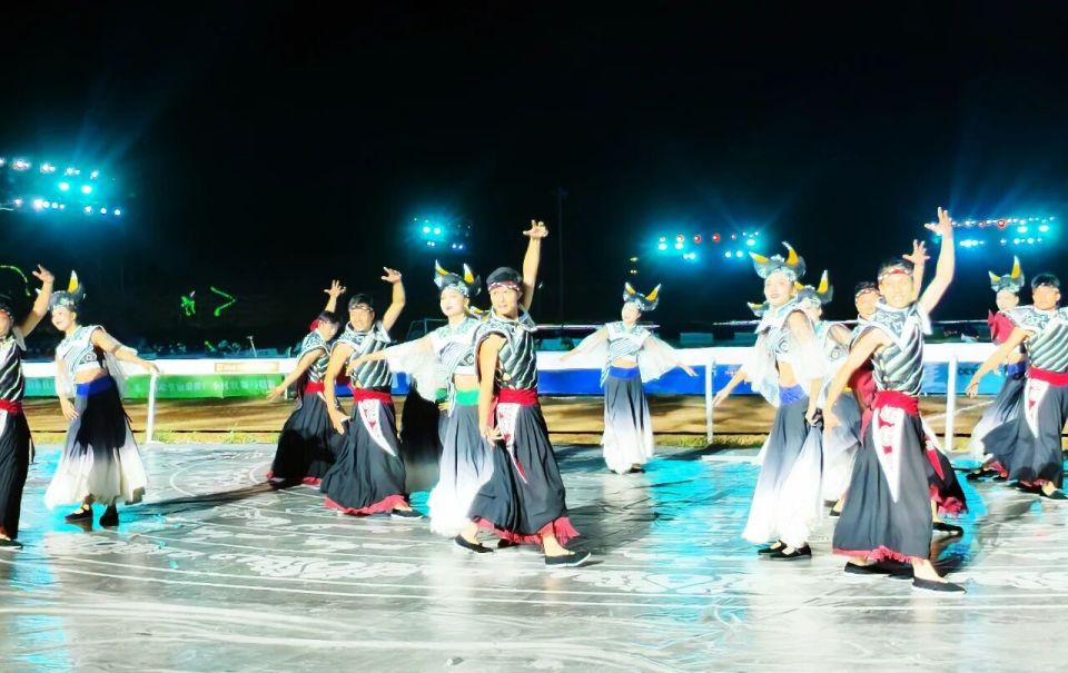 src, lette, 携大红旗震